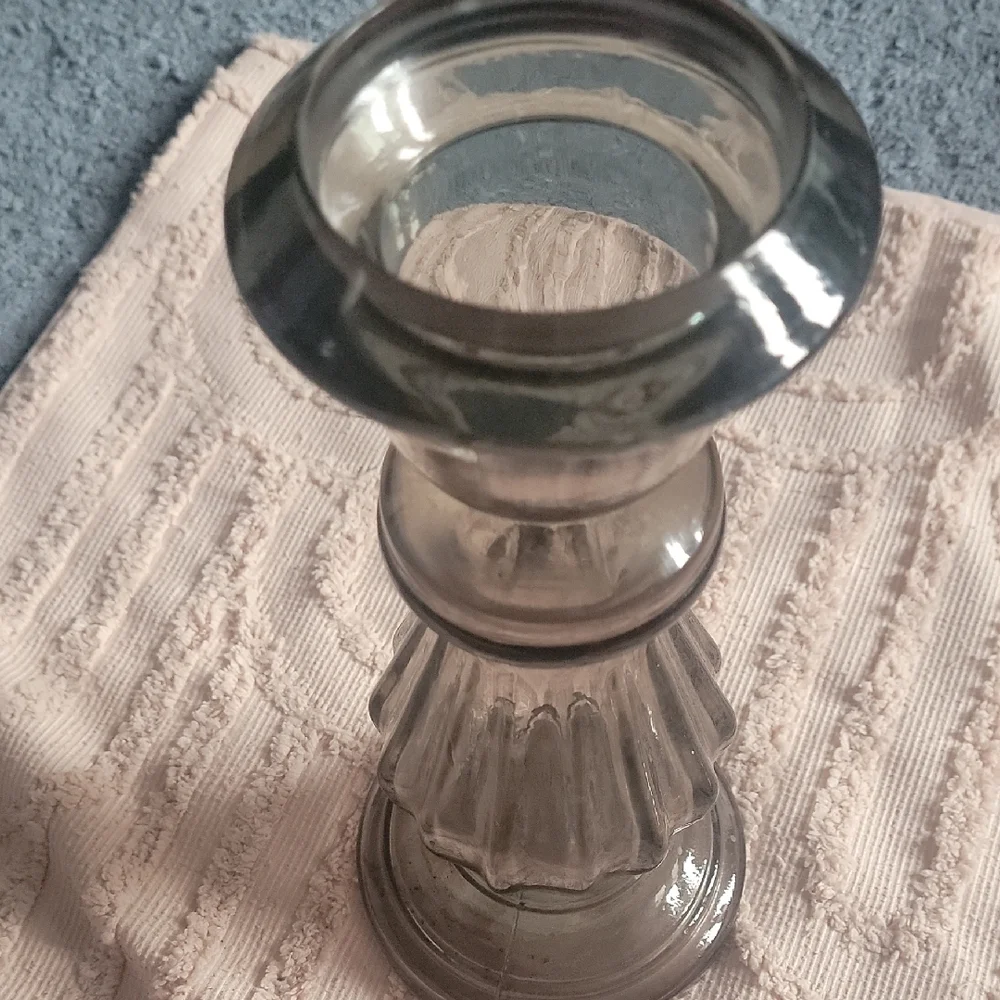 Elegant Glass Vase